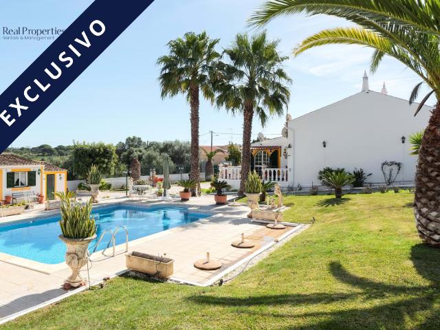 Encanto Algarvio – Moradia Térrea Isolada com Piscina e Jardim