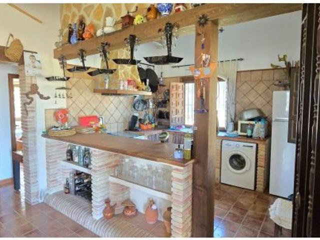 ? Encanto rústico en plena naturaleza – Casa con 58.000 m2 de terreno ecológico ?