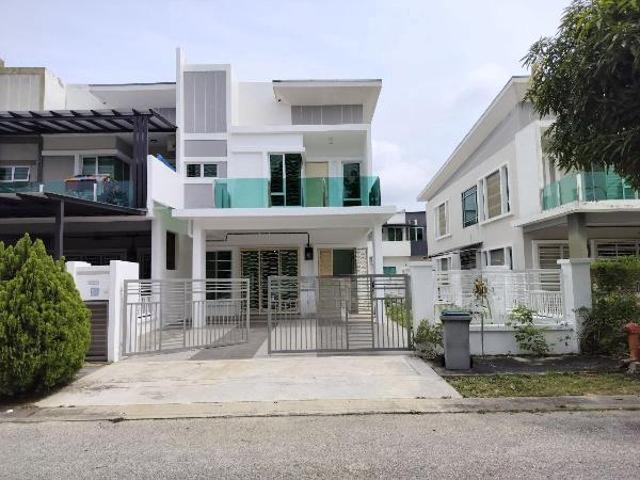 END LOT OPEN FACING DOUBLE STOREY Nusari Aman 2 Tritonix Sendayan