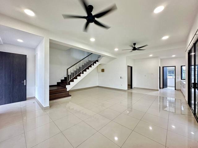 End Lot 2 Story Terrace Lyra Bukit Raja Klang Below Market