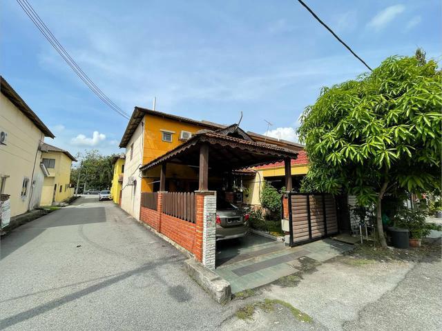 End Lot Booking RM1000 Teres 2 Tingkat Teluk Gedung Indah Port Klang