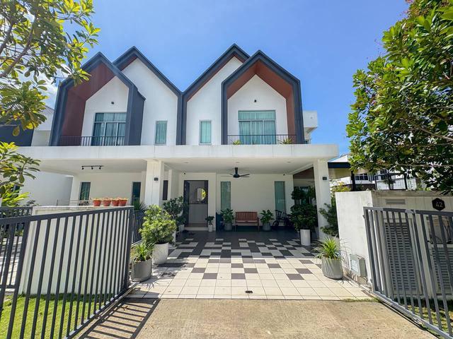 END LOT CANTIK2 Storey Superlink Garden Home Ebony Lane Eco Forest