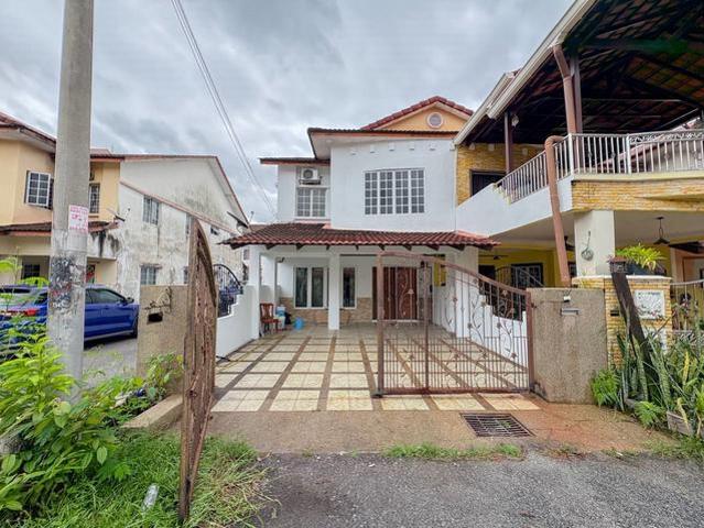 END LOT DEKAT SURAU Double Storey Bangi Perdana Seksyen 3 Bangi