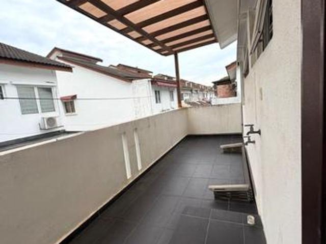 END LOT Double Storey House Sale Bandar Puteri Klang