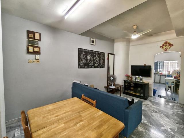 End Lot Double Storey House Taman Sri Aman Batu 9 Cheras Selangor