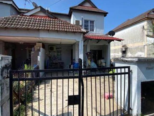 End Lot Double Storey House USJ 1 Subang Jaya Ready Tenant