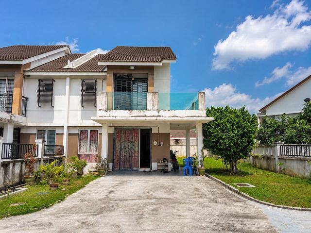 END LOT Double Storey Link Semi D House Nusa Suria