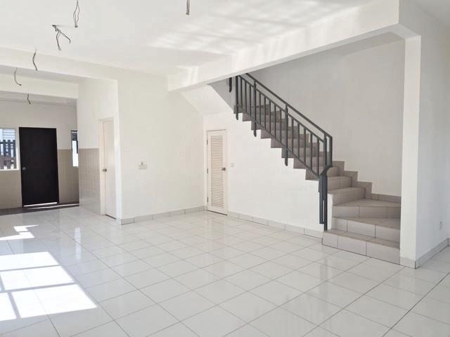 END LOT Double Storey Setia Ecohill Semenyih For Sale