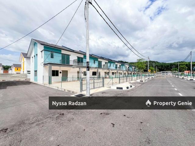 End Lot Double Storey Terrace Taman Arowana Scientex Sungai Petani Kedah
