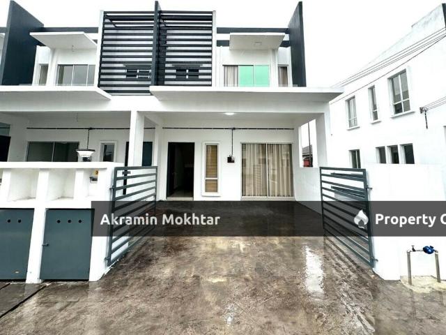 END LOT | Double Storey Terrace TAMAN DESA ANUGERAH SALAK TINGGI, SEPANG