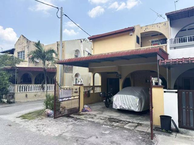 End Lot Double Storey Terrace Taman Ipoh Jaya