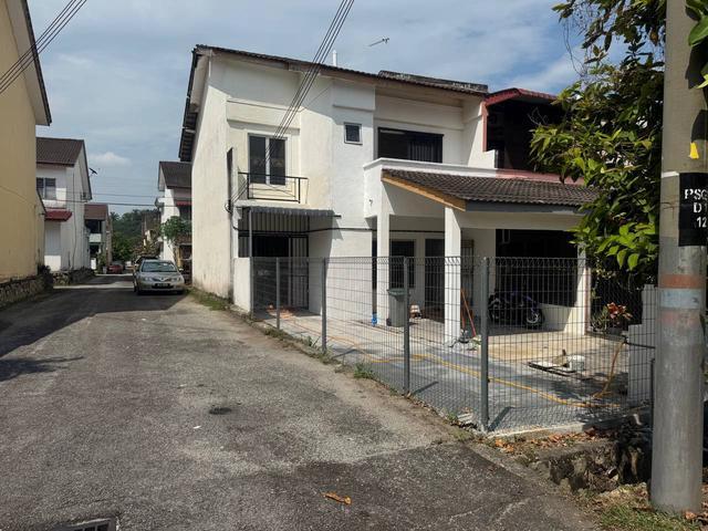 End Lot Double Storey Terrace Taman Pinggiran Senawang Seremban