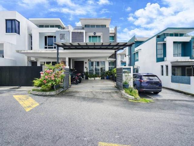END LOT Double Storey Terrace Taman Sierra Ukay Ampang