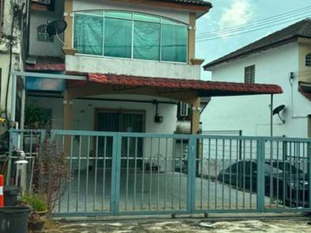 END LOT Double Storey Terrace Taman Sri Gombak Fasa 8
