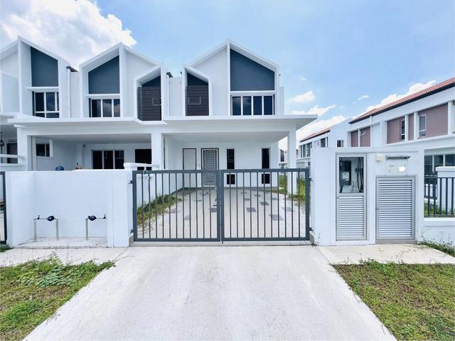 END LOT Double Storey Terrace Aderyn Setia Alam Sari Kajang