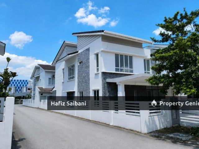 End Lot Double Storey Terrace D' Kayangan Sekyen 13 Shah Alam