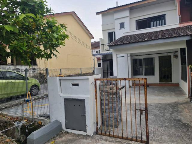 END LOT Double Storey Terrace End Lot Taman Pinggiran Senawang