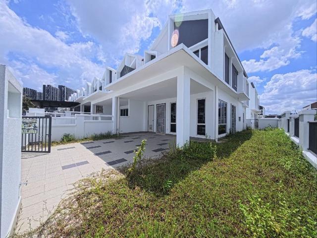END LOT Double Storey Terrace House Aderyn Alam Sari Bangi Ukm