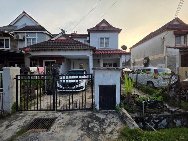 END LOT Double Storey USJ 1 Taman Subang Mewah Subang Jaya