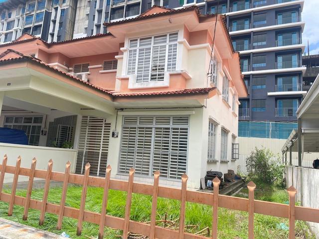 END LOT DSTTaman Teluk Kumbar Heights