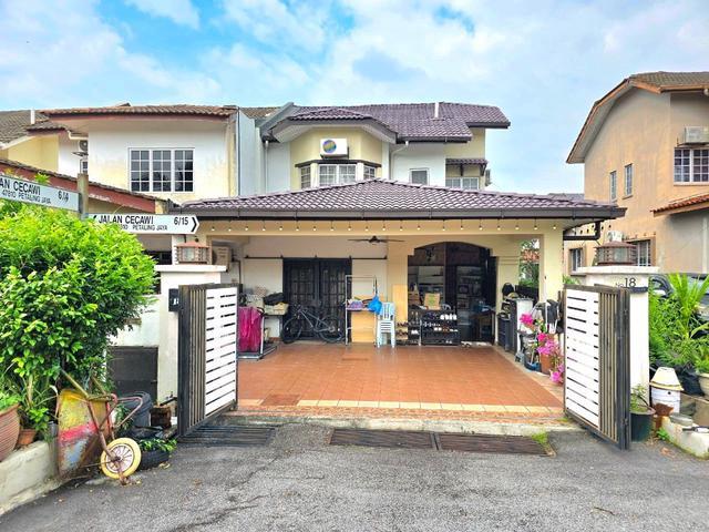 END LOT EXTENDED 2 Storey Terrace Jalan Cecawi 6 Kota Damansara