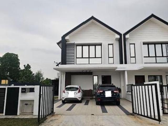 END LOT EXTRA LAND 2 Storey Terrace Avis 2 Setia Alamsari Bangi