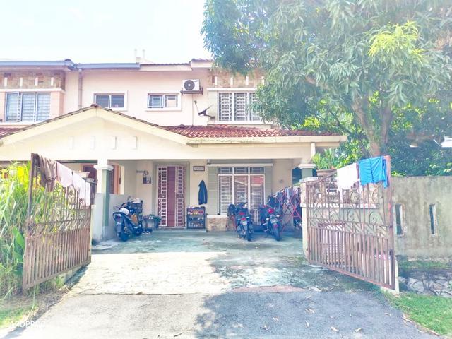End Lot Extra Land Double Storey Taman Sri Kejora Sungai Chua Kajang