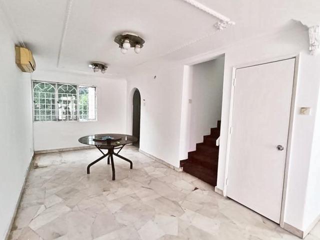 End Lot Extra 10ft 2 Storey House Taman Desa Bakti Selayang KL