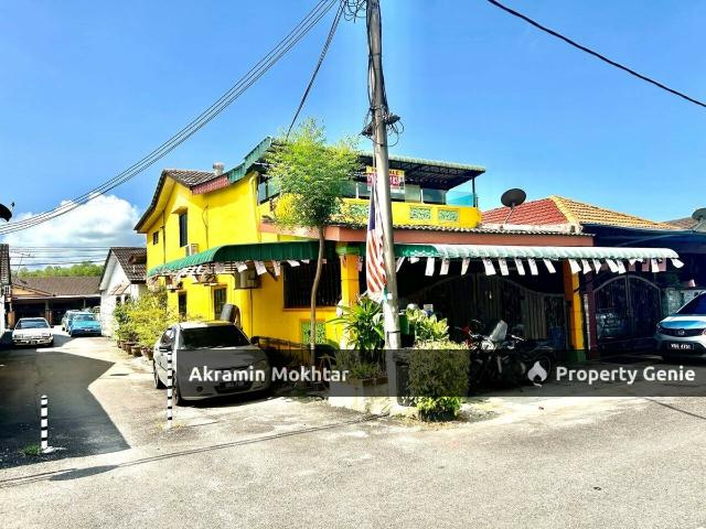 END LOT, FULLY RENOVATED & PARTIALLY FURNISHED | Double Storey Taman Klang Perdana Sementa