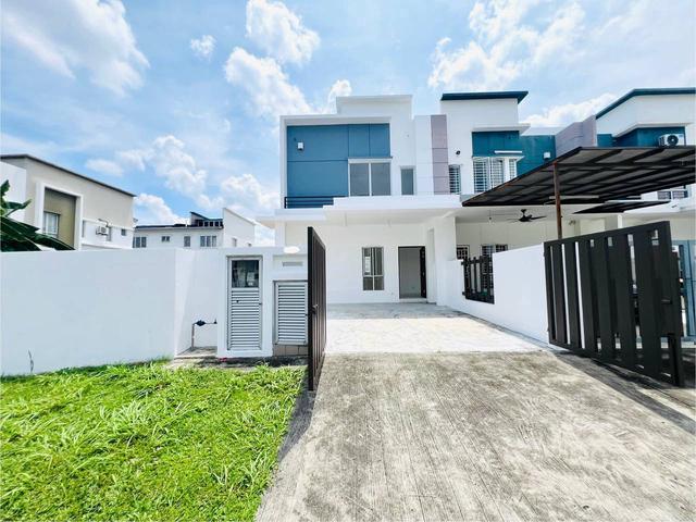 END LOT FLEXIBLE DEPOSIT 2 Storey Terrace Pallida Setia EcoHill