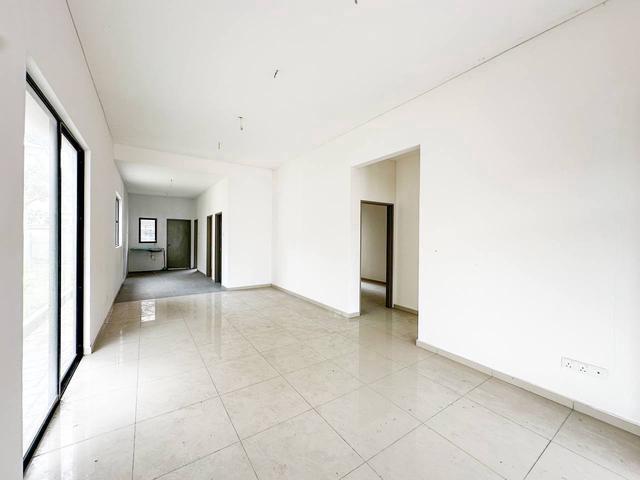 END LOT FREEHOLD Single Storey House Bandar Mahkota Banting