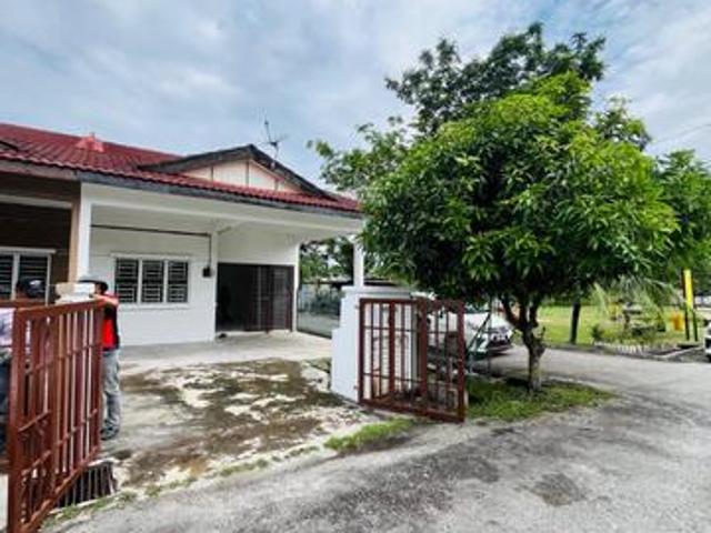 END LOT FREEHOLD 1 Tingkat Teres Taman Desa Bukit Nilam Meru Klang