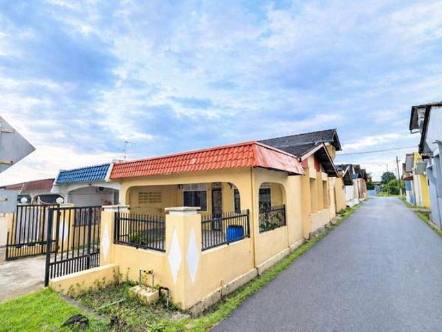 END LOT JLN PERWIRA TUN AMINAH TUTA Single Storey RENOVATED