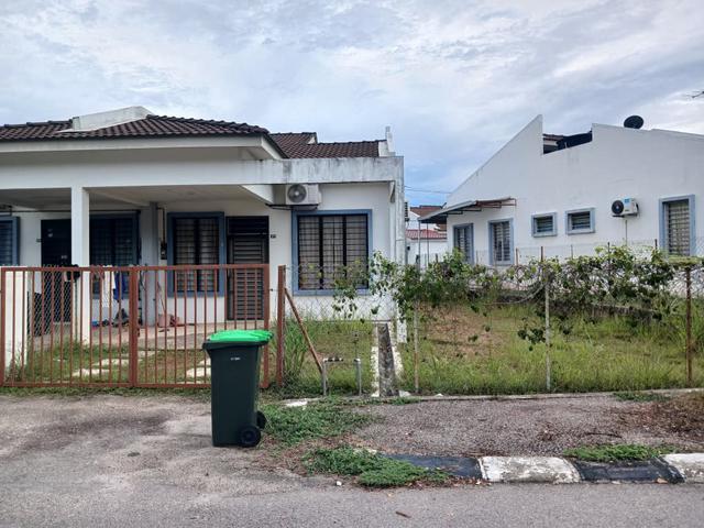 End Lot Prima Taman Desa Aman Padang Serai