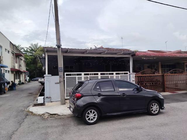 END LOT Rumah teres 1 TINGKAT RENOVATEDDI KAWASAN YANG STRATEGIK