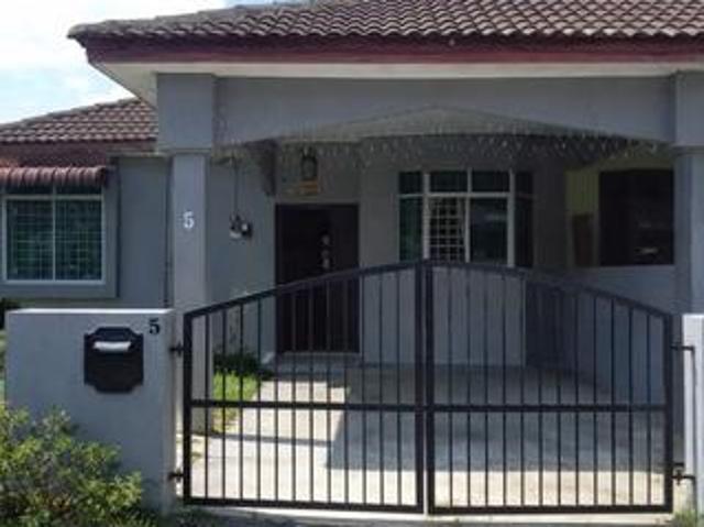 End Lot Renovated Taman Desa AmanPadang SeraiKedah