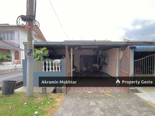 End Lot & Renovated | Single Storey Terrace, Jalan Dahlia, Taman Puchong Perdana
