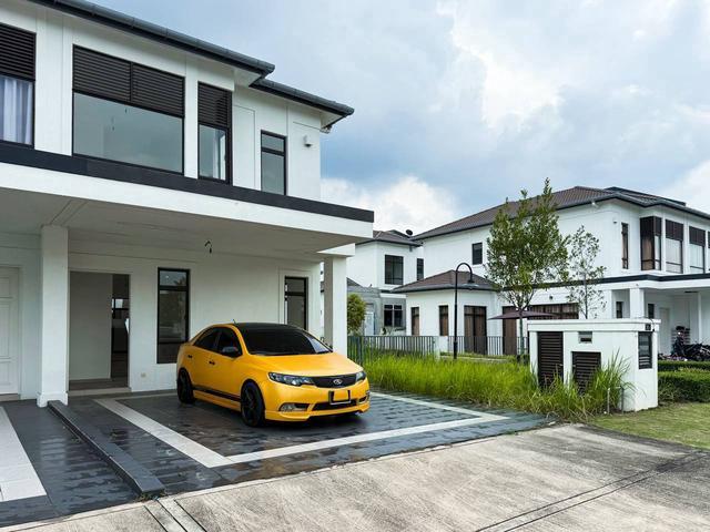 End Lot Superlink Terrace Avenham Garden Eco Grandeur Puncak Alam