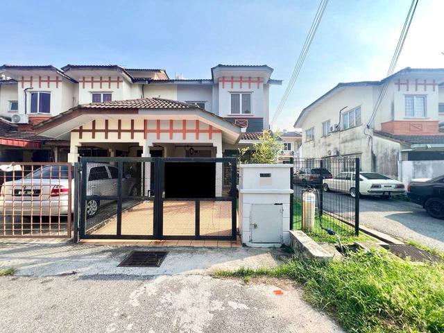 END LOT Saujana Utama 1 Sungai Buloh Double Storey