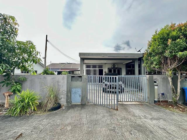 END LOT Single Storey House Jalan Kebun Seksyen 30 Shah Alam