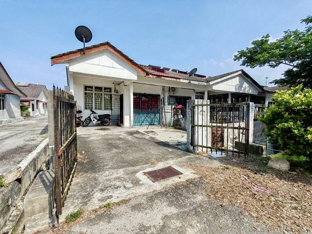 END LOT Single Storey Taman Sri Bayu Bagan Lalang Sepang