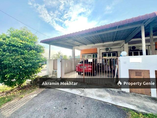 End Lot | Single Storey Terrace, Taman Salak Impian @ Sepang