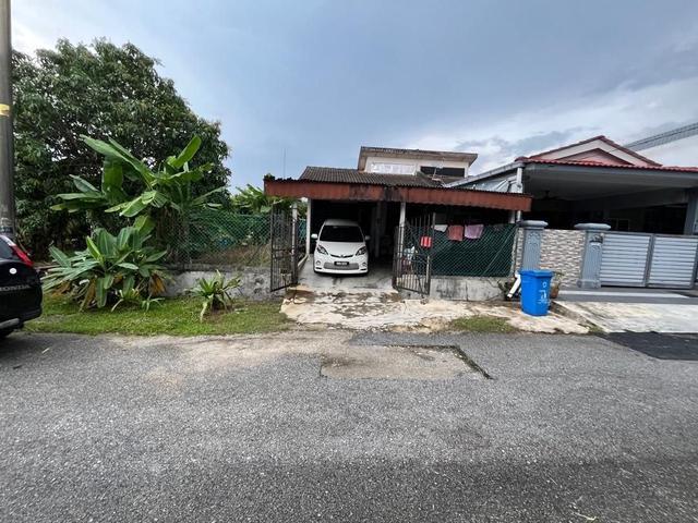 END LOT Single Storey Terrace Taman Setia Warisan Kg Melayu Subang