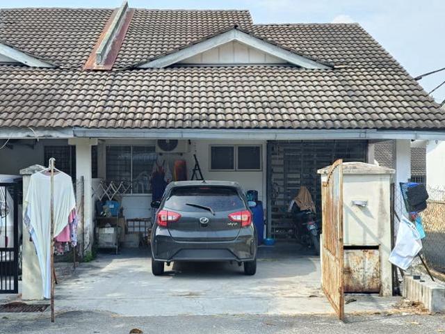 END LOT Single Storey Terrace Desa Vista Salak Tinggi
