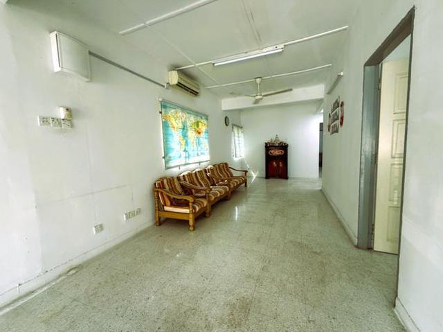 End Lot Single Storey Terrace House at Taman Ehsan Kepong