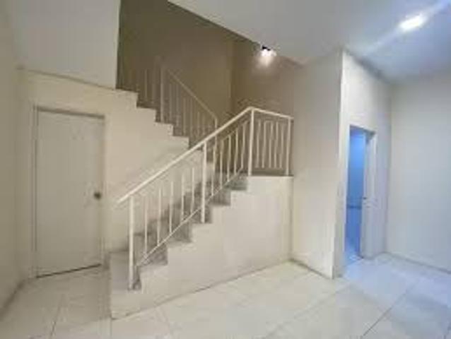 End Lot Taman Damai Utama Bandar Kinrara Puchong 22x75 Du2 BelowMkt