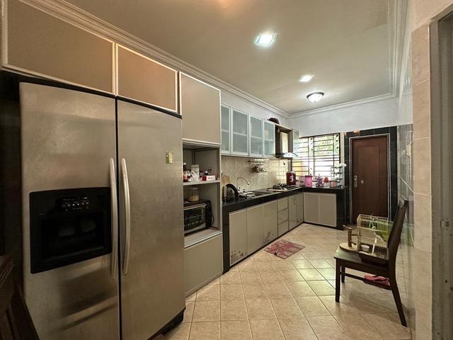 End Lot Taman Saga 3 Raja Nong 25 storey Reno Terrace House Klang