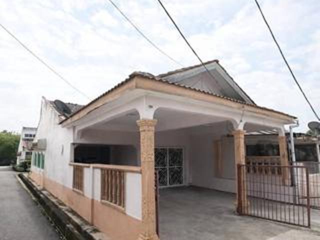 TURUN HARGA End Lot Taman Sangsura Mak Chili Hot Location
