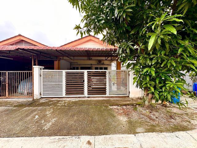 END LOT TERMURAH 1Storey Jalan Kebun Taman Universiti Sec 30 Shah Alam