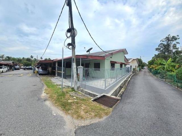 End Lot Teres Setingkat Taman Awan Biru Sungai Petai Alor Gajah Melaka